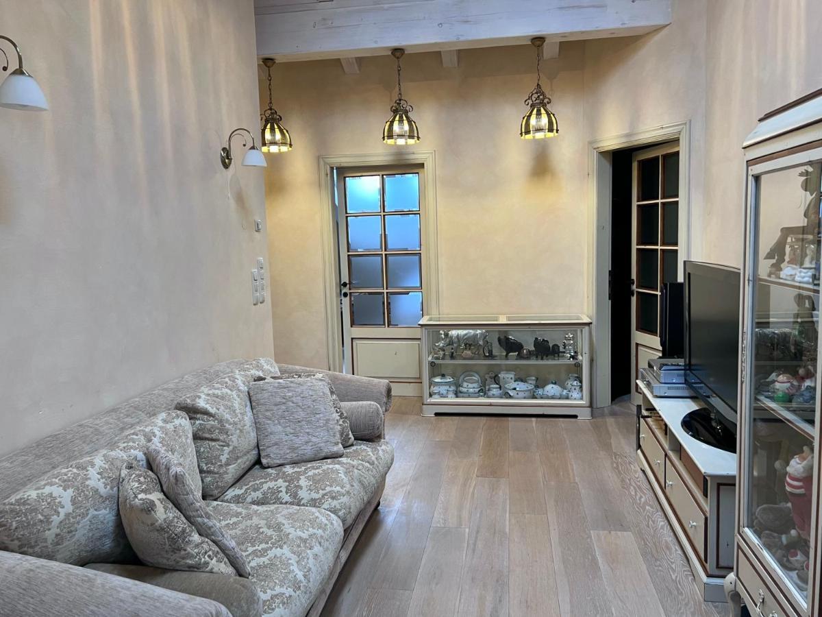 Lux Mit Sauna Apartment *